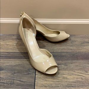 Michael Kors pumps